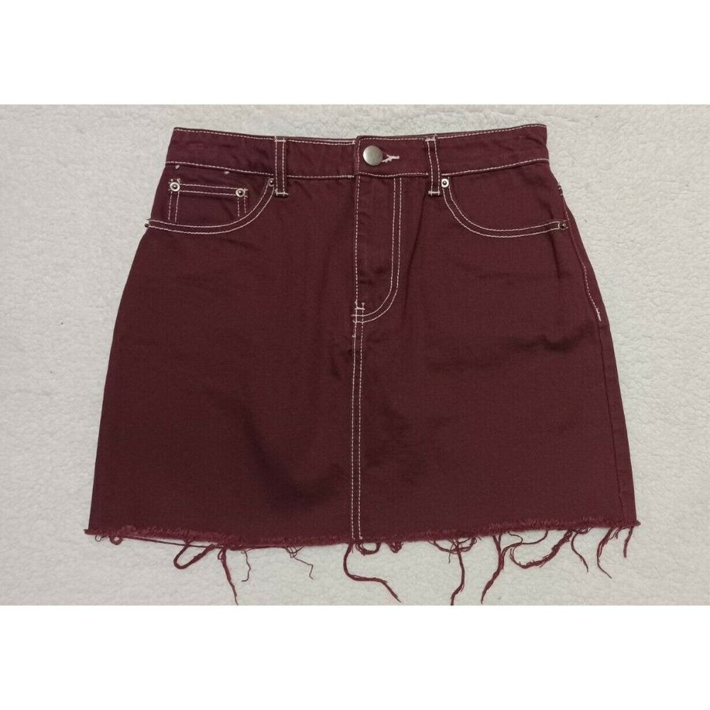 Forever 21 Womens Burgundy  Denim A Line Mini Skirt Sz M Frayed Fringe Raw Hem